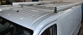 05_The van’s roof rack, complete with Ultrasilent profile